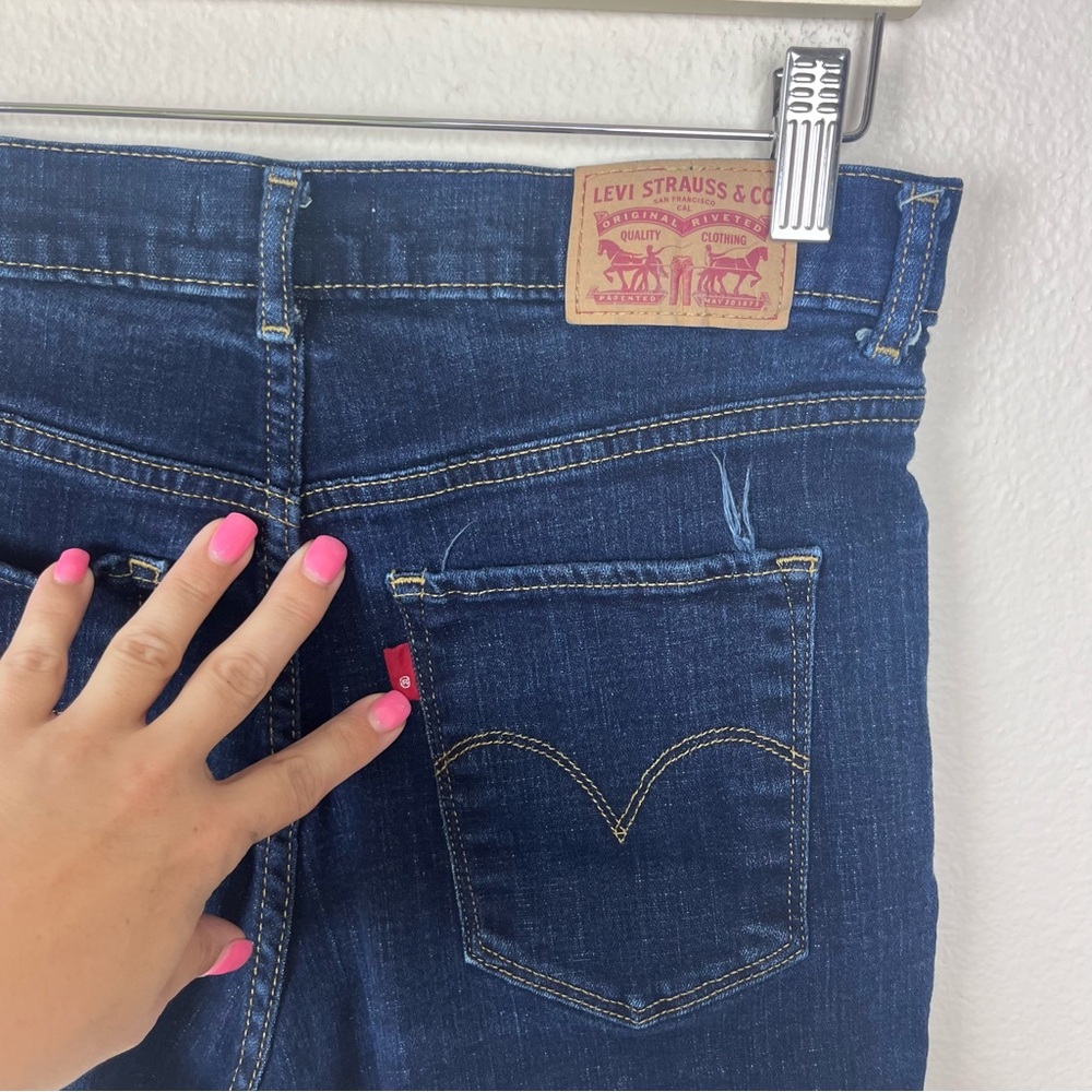 Levis Jean Shorts Womens Thirty Bermuda Denim Stretch Cut Off Casual Classic - Picture 3 of 13